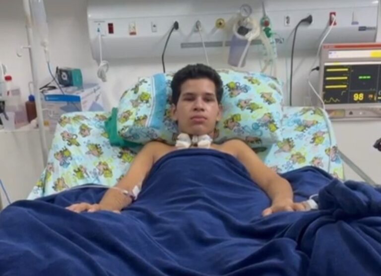 Família de peão acreano que ficou tetraplégico pede ajuda para comprar cadeira de rodas e equipamentos