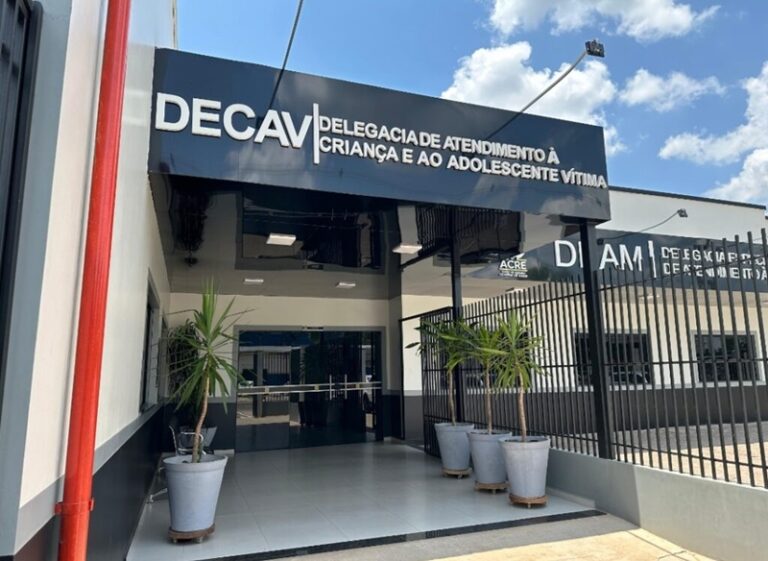 Idoso condenado a mais de 30 anos de prisão por estuprar a enteada é preso em Rio Branco