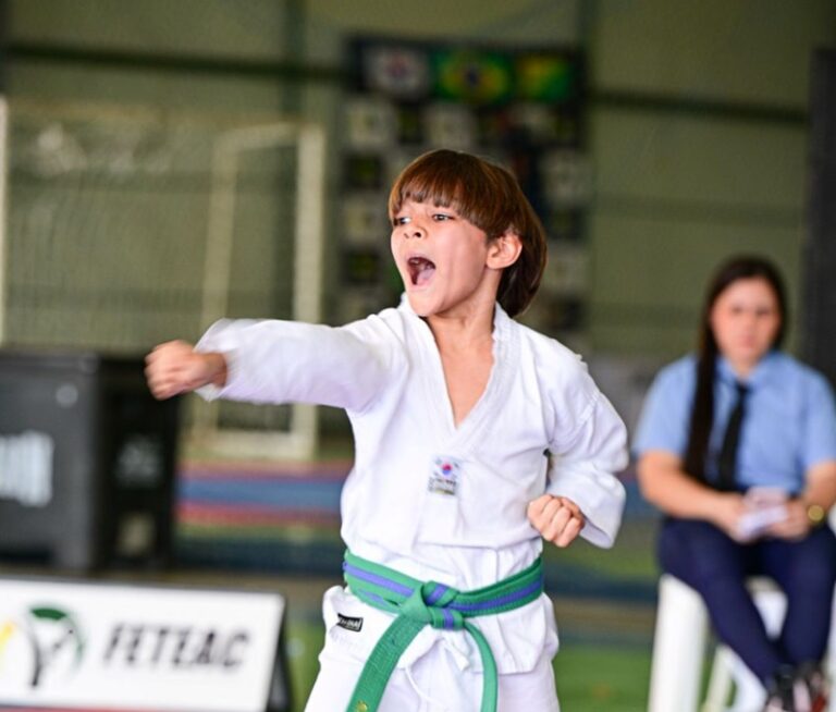 Benjamim Feltrin faz história e será o primeiro acreano mirim no Brasileiro de Taekwondo