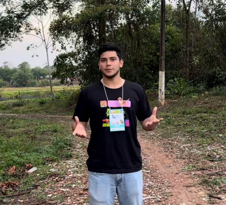 Estudantes de Medicina Veterinária denunciam precariedade de caminho na Ufac em vídeo nas redes sociais