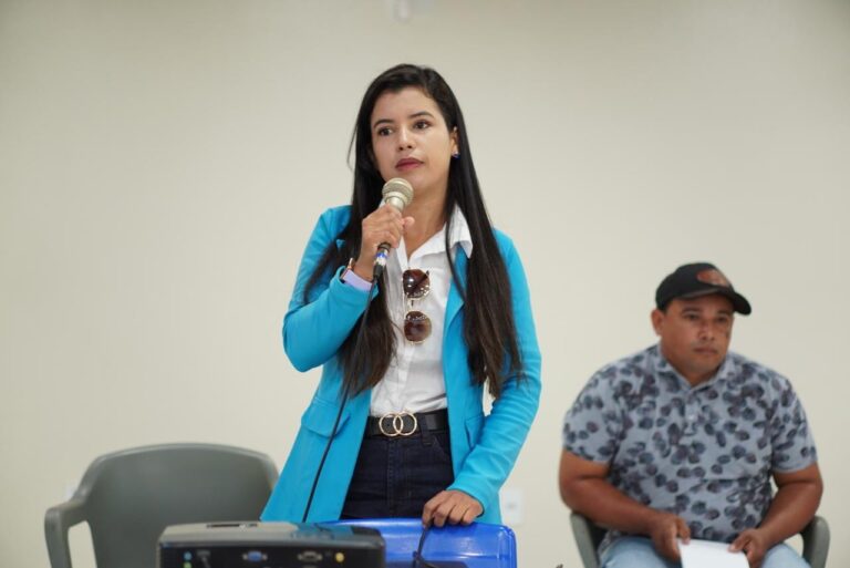 Produtores rurais da Resex se reúnem na Transacreana e reforçam luta contra embargos do ICMBio