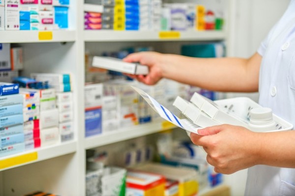 Remédio poderá ser vendido em supermercados, aprova comissão do Senado