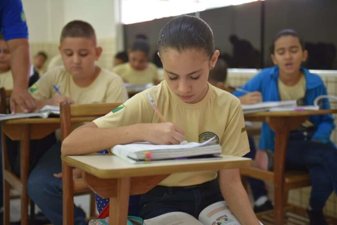 2.1-Colégios-Militares-Dom-Pedro-II-e-Tiradentes-Foto-ACERVO-SECOM-ACRE