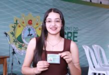 Governo do Acre entrega mais de 800 CNHs sociais e anuncia novas vagas com foco em mulheres vítimas de violência