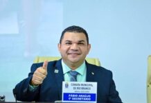 Fábio Araújo assume liderança do MDB na Câmara após saída de Eber Machado