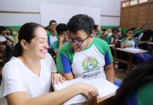 Professores mediadores são convocados para entrega de documentos e contratação em Rio Branco