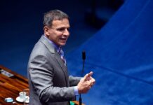 Márcio Bittar comemora aprovação de projeto que suspende resolução do Conanda sobre aborto