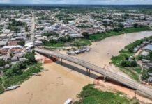 MPAC abre investigação para apurar causas do desabamento da Ponte Frei Paolino em Sena Madureira